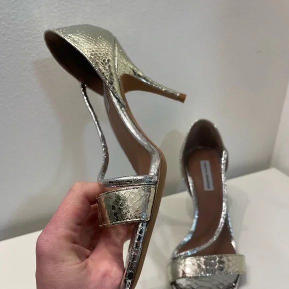 Tabitha Simmons Nile strappy heel in python - Picture 2 of 7